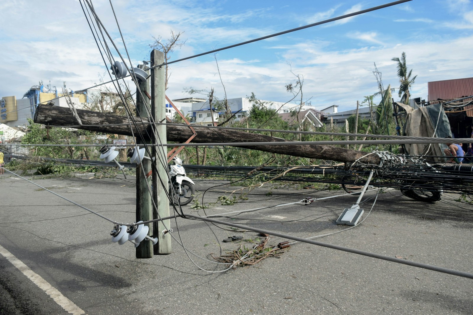Qué no hacer cuando se va la luz: 9 cosas que NO debes hacer